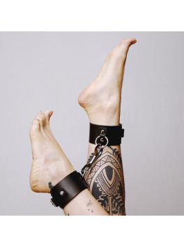 Leather Ankles Collection Rings Black